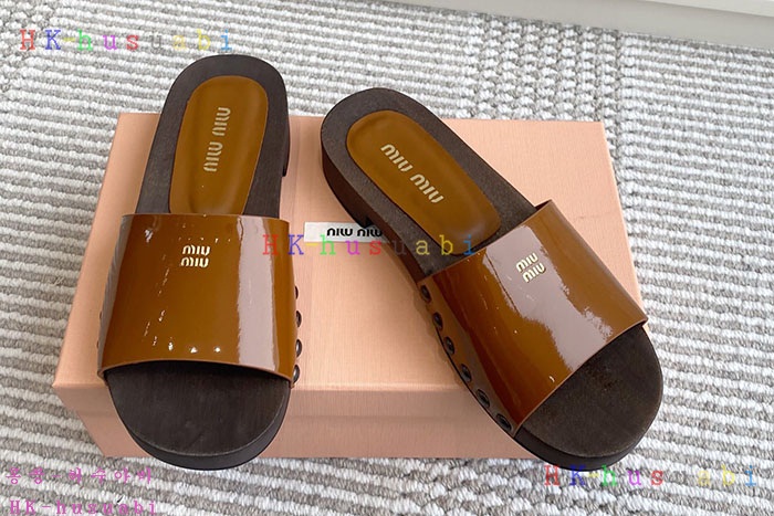 NEW 미우미우 샌들 신상 MU 3666502
