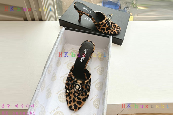 NEW 베르사체 샌들 신상 V 45589903