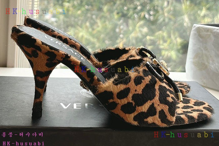 NEW 베르사체 샌들 신상 V 45589903