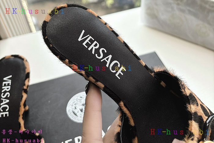 NEW 베르사체 샌들 신상 V 45589903
