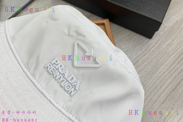 NEW 프라다 모자 신상 P 544701