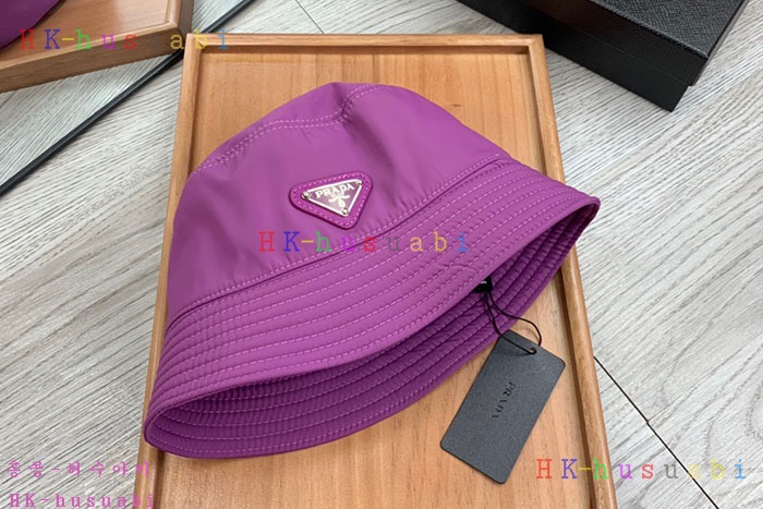 NEW 프라다 모자 신상 P 544705