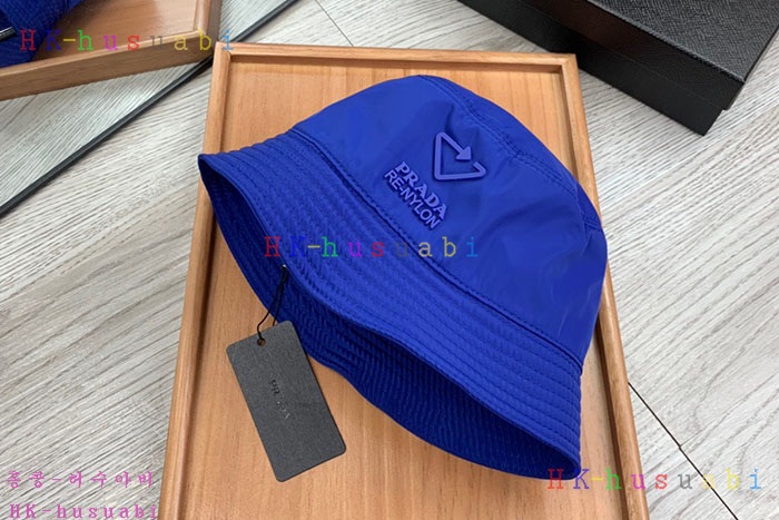 NEW 프라다 모자 신상 P 544706