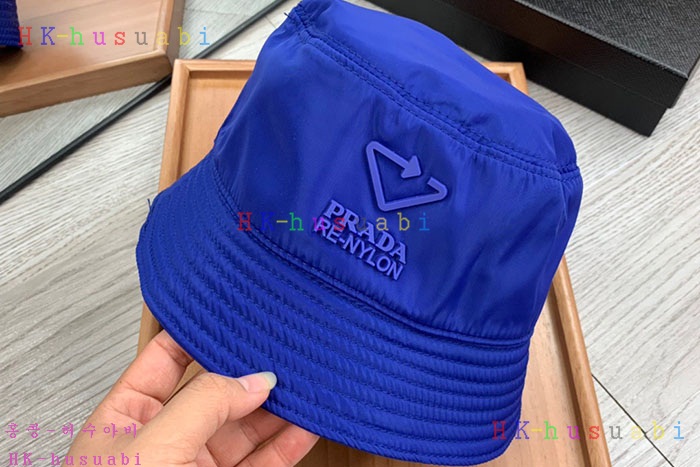 NEW 프라다 모자 신상 P 544706