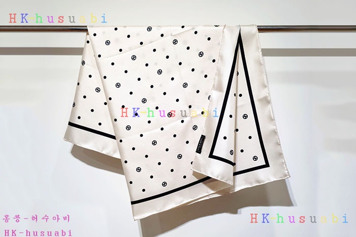 NEW 샤넬 스카프 신상 C 558246