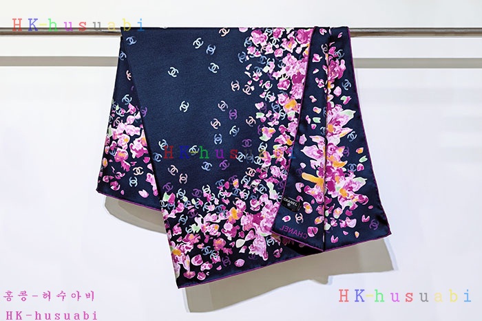 NEW 샤넬 스카프 신상 C 558256