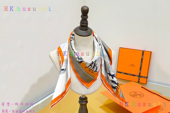NEW 에르메스 스카프 신상 H 99584070