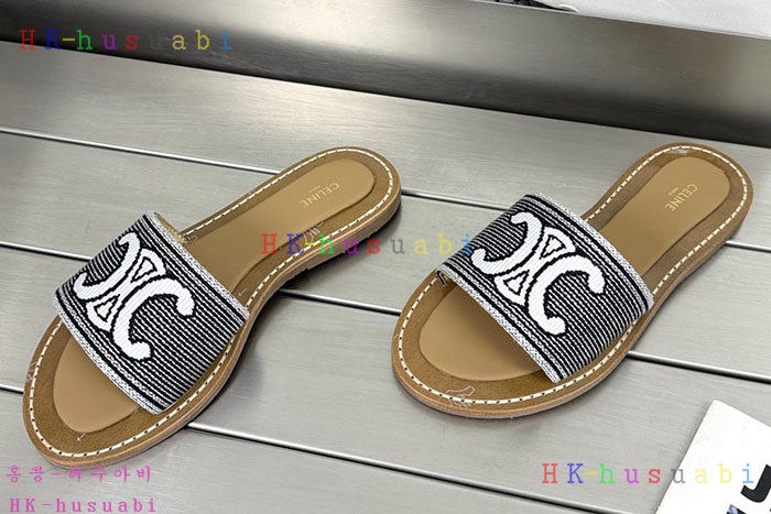 NEW 셀린느 샌들 신상 C 6117422
