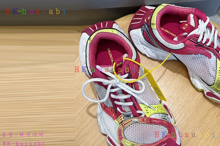 NEW 발렌시아가 스니커즈 신상 B 5586604