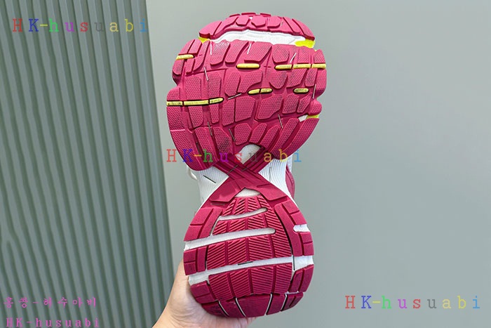 NEW 발렌시아가 스니커즈 신상 B 5586604