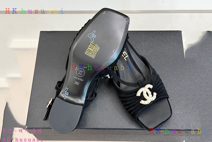 NEW 샤넬 샌들 신상 C 1477043