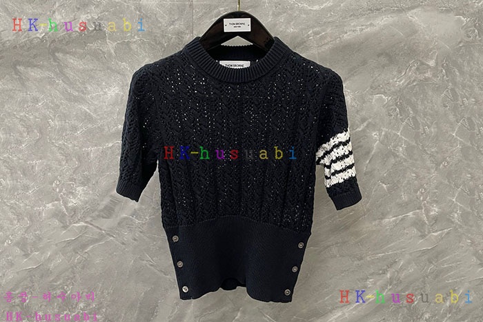NEW 톰브라운 반팔니트 신상 TB 18857229