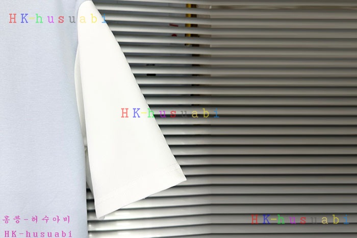 NEW 톰브라운 반팔티 신상 TB 18857238
