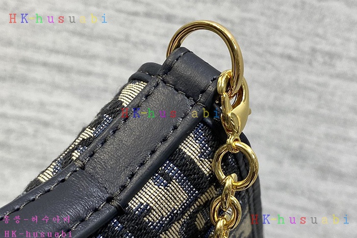 ★미러급★디올 30 Montaigne Cigale 체인 파우치 S4302