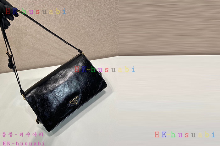 ★미러급★프라다 미디엄 가죽 숄더백 1BD385