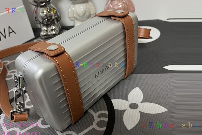 �ڹ̷��ޡڸ����  �۽��� ũ�ν��ٵ�� R 4968440-2