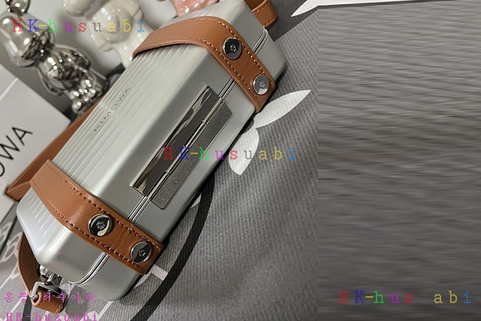 �ڹ̷��ޡڸ����  �۽��� ũ�ν��ٵ�� R 4968440-2