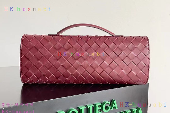 ★미러급★보테가베네타 롱 핸들 클러치 741511-4
