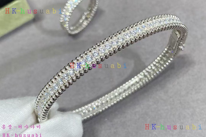 NEW Ŭ    Ż V 671139