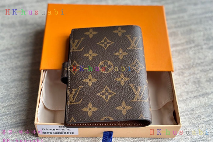 �ڹ̷��ޡڷ��̺��� ������ ���̾ R20005