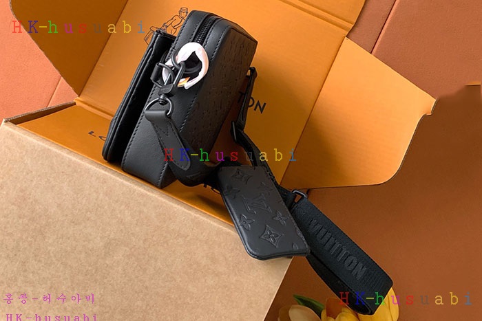 �ڹ̷��ޡڷ��̺��� Ʈ���� �޽��� M46602-2