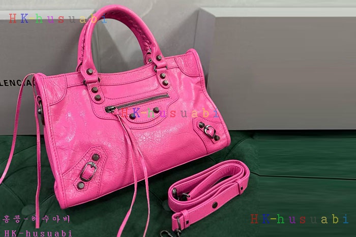 �ڹ̷��ޡڹ߷��þư� �� ��Ƽ �� ����  8114422