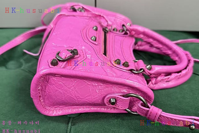 �ڹ̷��ޡڹ߷��þư� �� ��Ƽ ���� 8196712