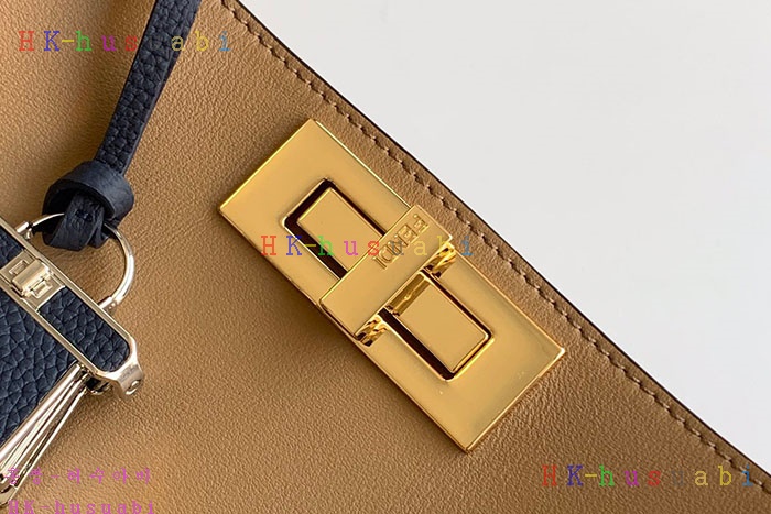 �ڹ̷��ޡ���� ��ī�� ����Ʈ ���� 8BN358 