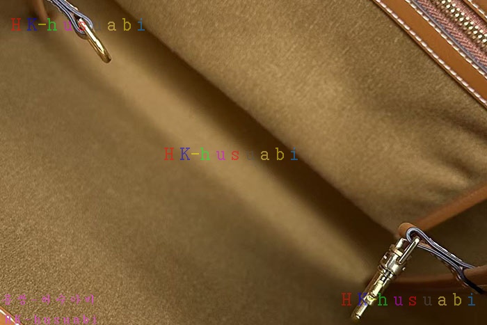 �ڹ̷��ޡڼ����� Ʈ������ ĵ���� �̵�� �÷� ���� 123832