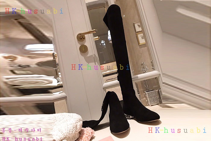 NEW 미우미우 부츠 신상 MU 927550