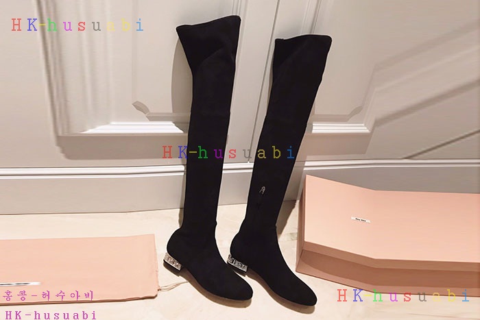 NEW 미우미우 부츠 신상 MU 927550