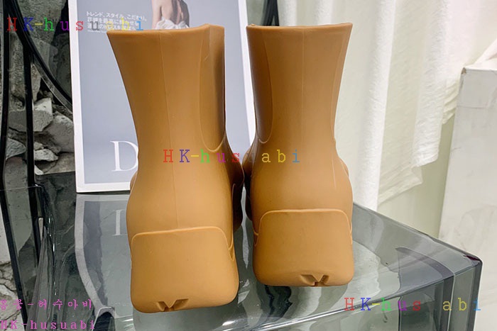 NEW 보테가베네타 부츠 신상 BV 857233