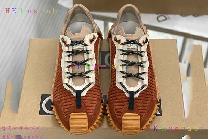 NEW 돌체엔가바나 스니커즈 신상 DG 724423