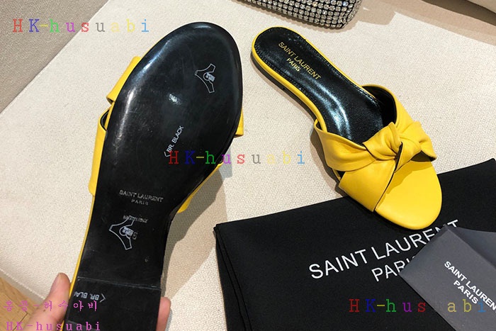 NEW 입생로랑 슬리퍼 신상 SL 724450