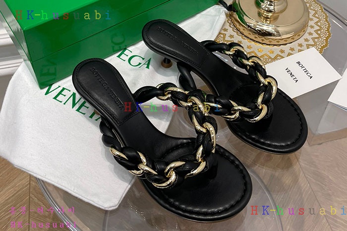 NEW 보테가베네타 샌들 신상 BV 557250