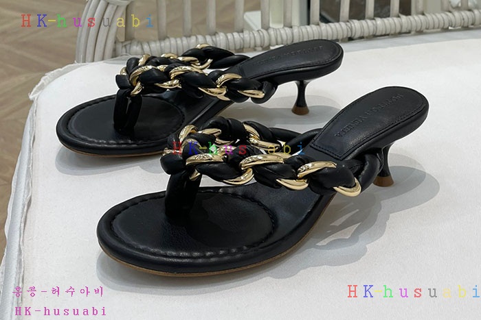 NEW 보테가베네타 샌들 신상 BV 557250