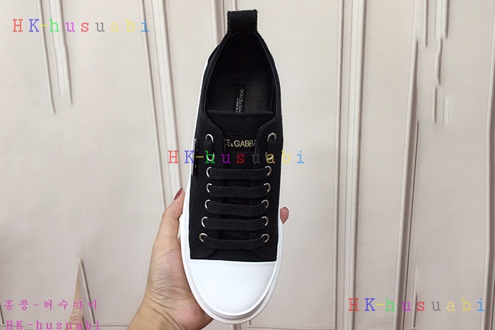 NEW 돌체앤가바나 스니커즈 신상 DG 573321