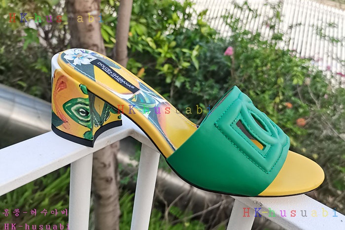 NEW 돌체앤가바나 샌들 신상 DG 745522