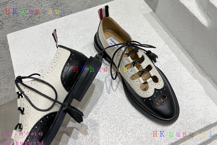 NEW 톰브라운 신발 신상 TB 952201