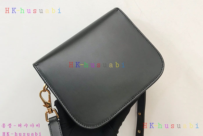 ★미러급★버버리 레더 스몰 엘리자베스 백 80557741-3
