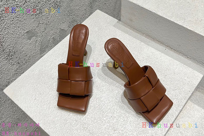 NEW 보테가베네타 샌들 신상 BV 857551