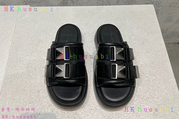 NEW 보테가베네타 샌들 신상 BV 824014