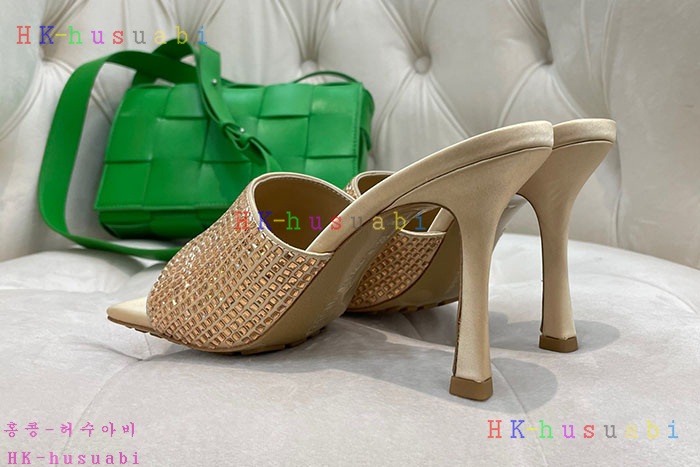 NEW 보테가베네타 샌들 신상 BV 859912