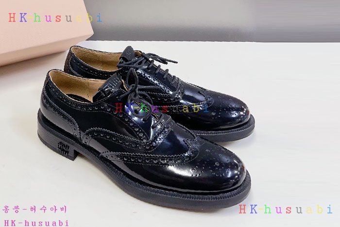 NEW 미우미우 신발 신상 M 66900