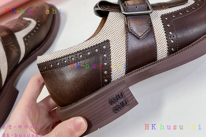 NEW 미우미우 신발 신상 MU 5704003