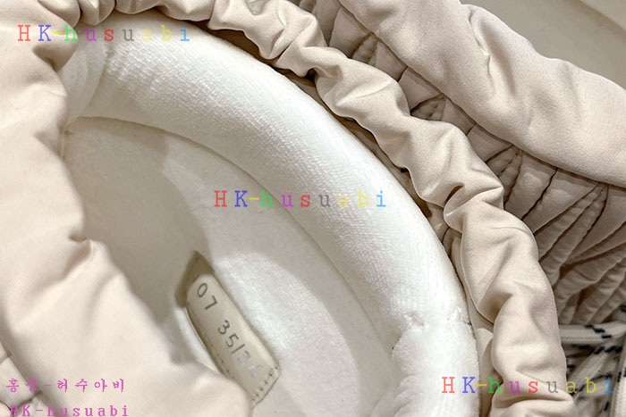 NEW 미우미우 신발 신상 MU 554001