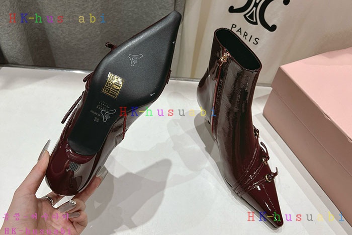 NEW 미우미우 신발 신상 MU 7785502
