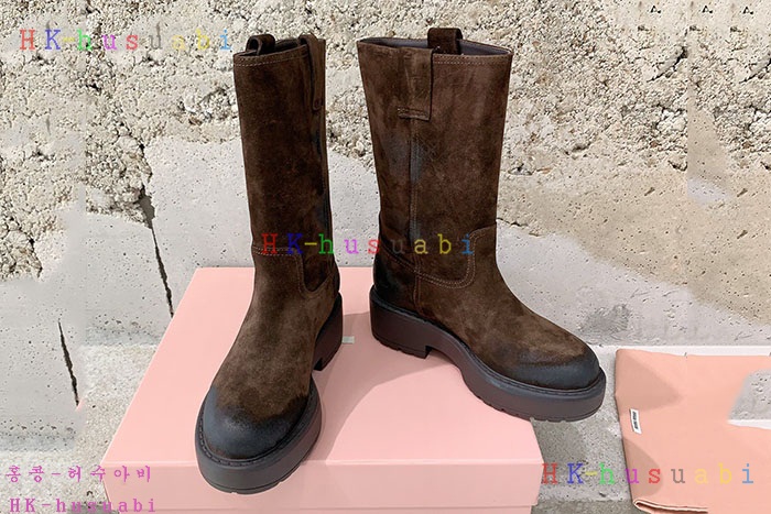 NEW 미우미우 부츠 신상 MU 711556
