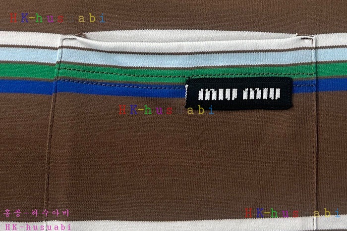 NEW 미우미우 반팔티 신상 M 9580114