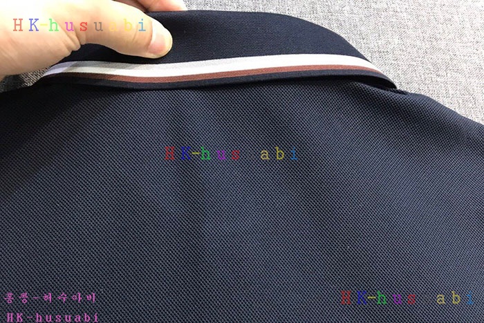 NEW 페라가모 카라 반팔티 신상 F 226220